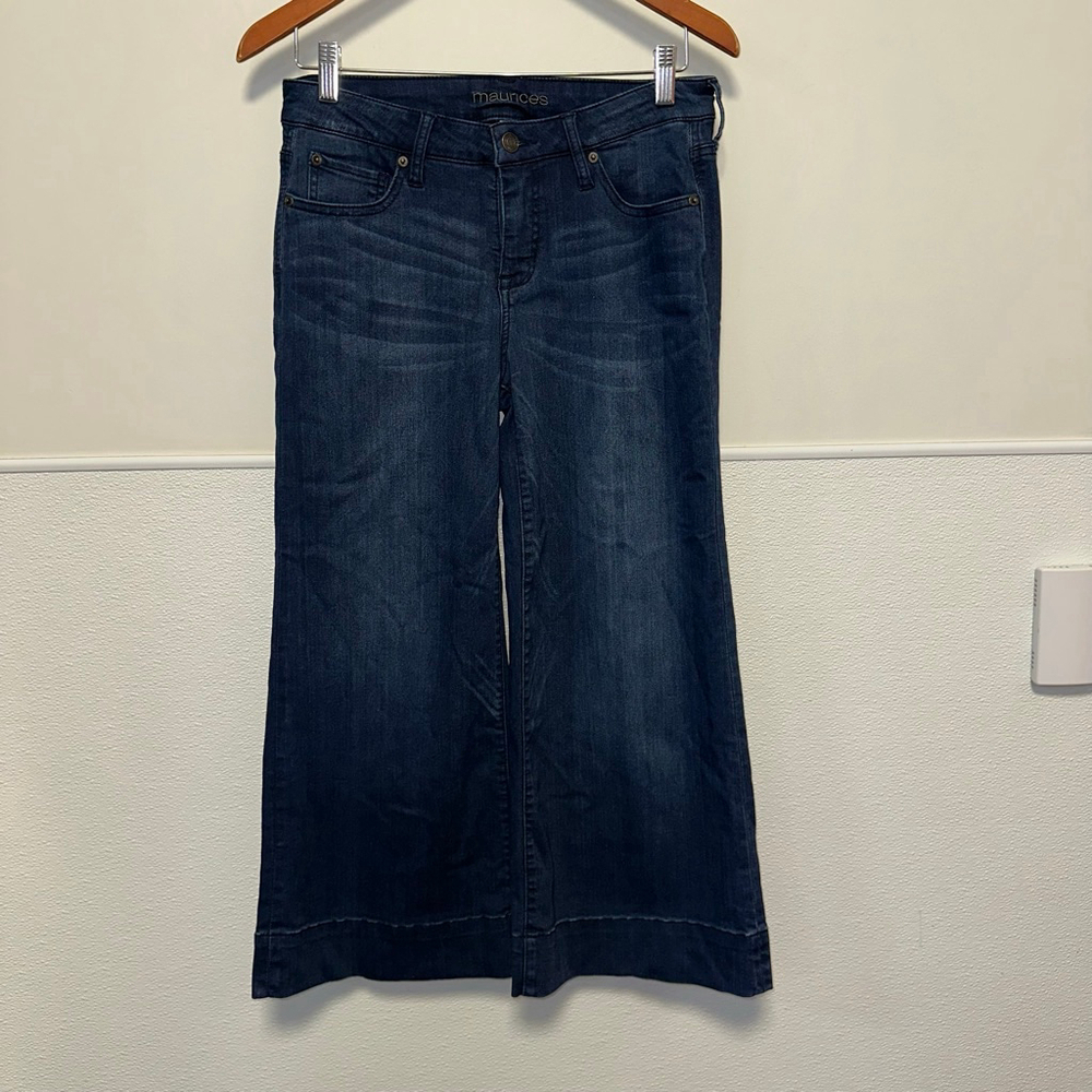 Women's Maurices Blue Flare Wide Cropped Leg Jeans Size 7/8 Stretch 24 inseam